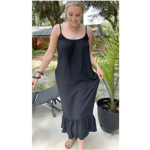Brand New Women's Plus Size Black Adjustable Skinny Strap Maxi Dress Size 1X - Picture 1 of 7
